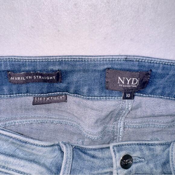 EUC Women’s NYDJ Not Your Daughters Jeans Denim Marilyn Straight Capris size 10 - Picture 3 of 4